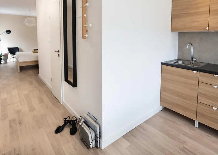 Val - Modern * Пула