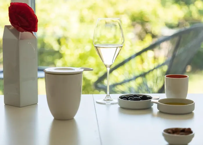 Val - Modern Пула